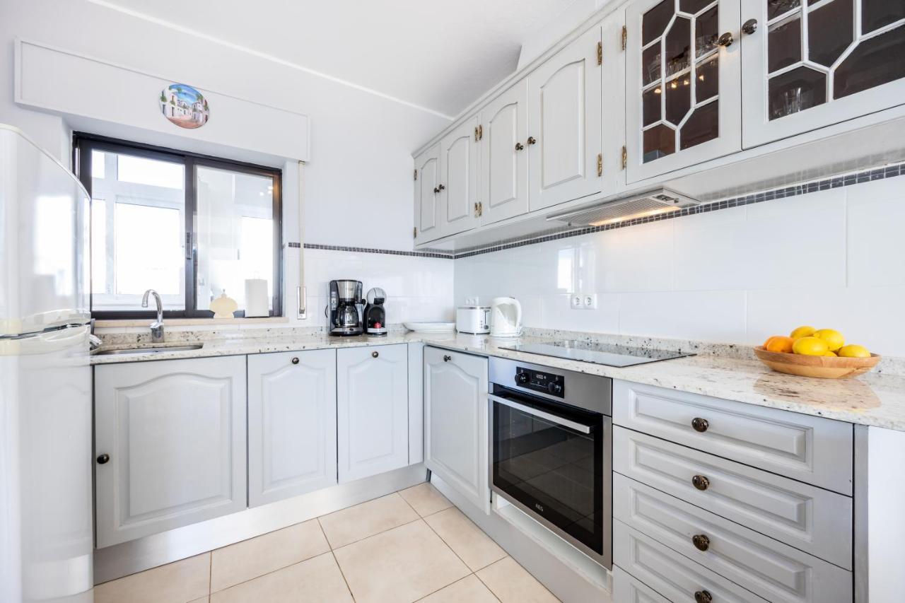 Bay View Townhouse Villa Salema Bagian luar foto